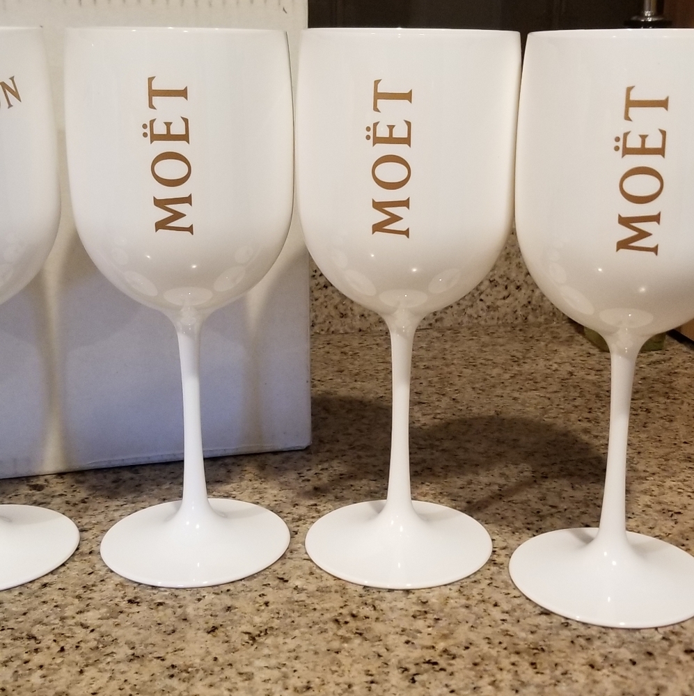 Moet & chandon white acrylic glass